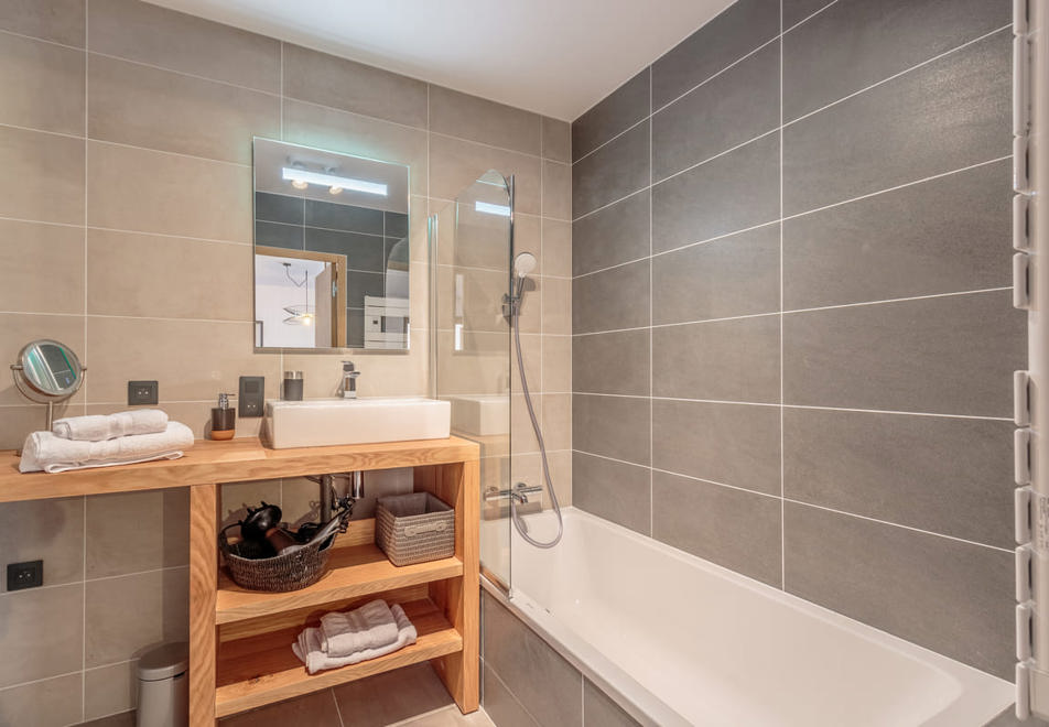 Les Terrasses de la Vanoise, Champagny (self catered apartments) - Apartment A16