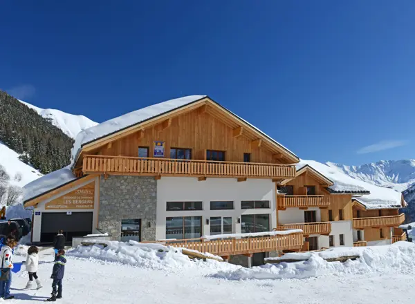 Les Bergers (St Sorlin) exteriors (1)
