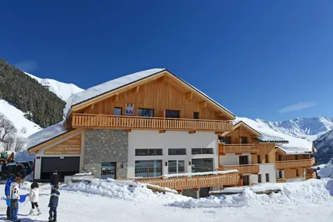 Les Bergers, St Sorlin (Self catered apartments) - Exterior