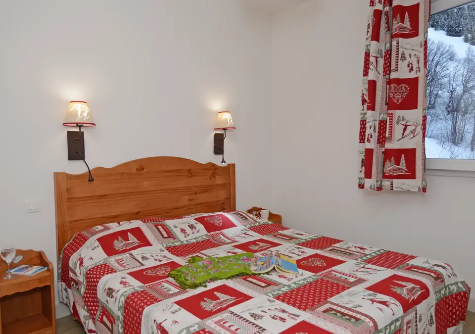 Les Bergers (St Sorlin) interiors (1)