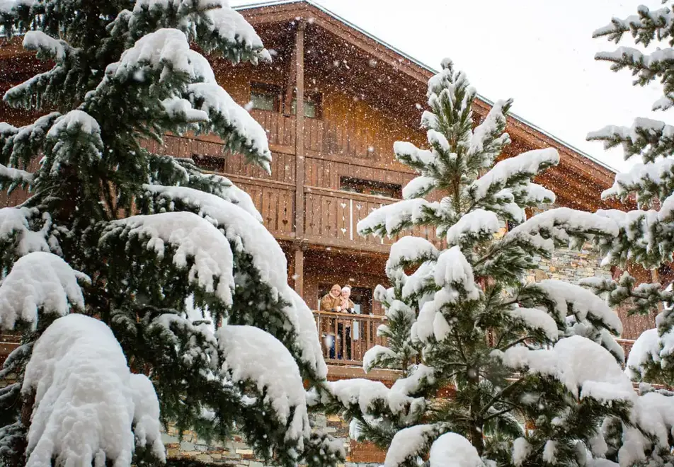 Le Hameau de Sapiniere, Les Menuires (self catered apartments) - Chalet style buildings