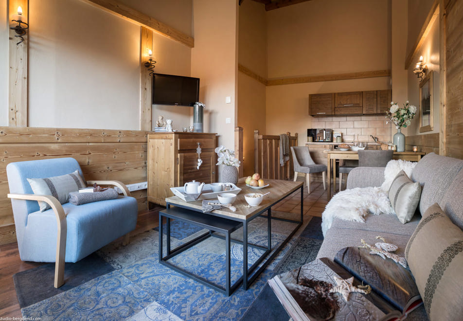 Le Hameau de Sapiniere, Les Menuires (self catered apartments) - Typical apartment style 4 persons