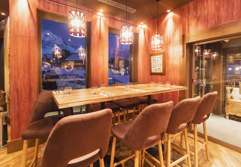 Le Hameau du Kashmir, Val Thorens (self catered hotel & apartments) - Beef & Lobster restaurant