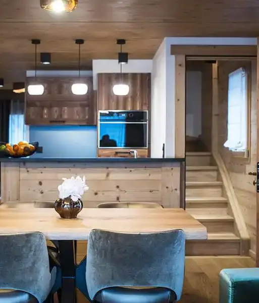 Le Beauregard (self catered chalet) - Kitchen/dining
