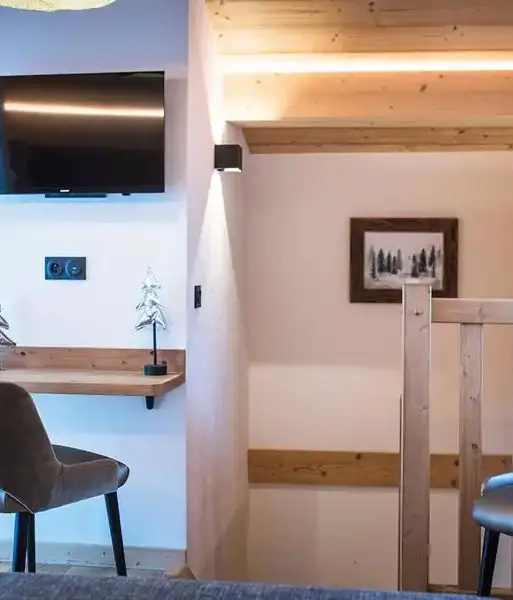 Le Beauregard (self catered chalet) - Bedroom