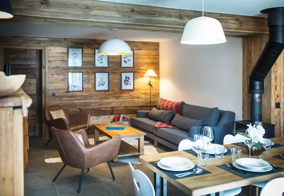 Chalet La Douceur - Chez Joseph, La Clusaz (self catered chalet) - Living area (©Matthieu Cellard)