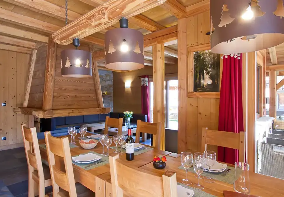 Lodge, Les Deux Alpes (self catered chalet) - Dining area