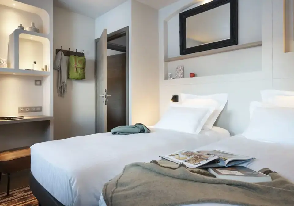 YNYCIO Apt 24 5P8 VIP (Studio Bergoend) (3)