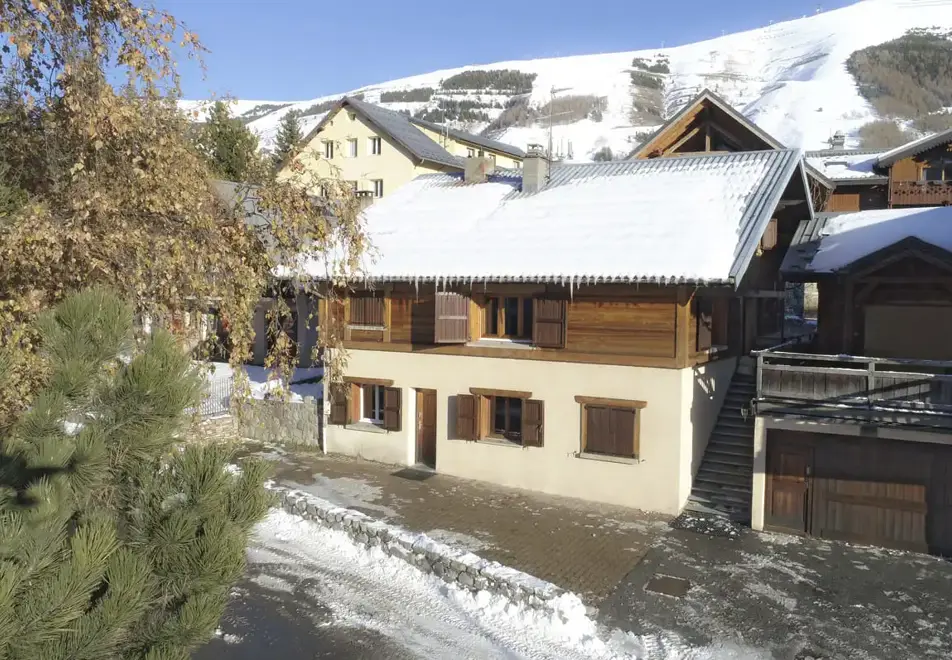 Chalet Alexandre, Les Deux Alpes (self catered chalet)