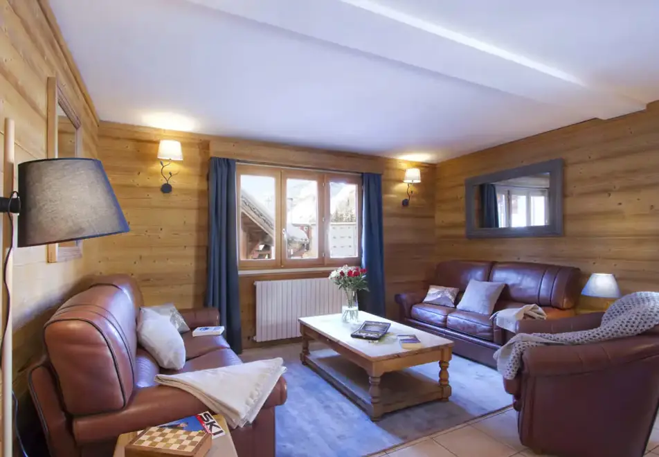 Chalet Alexandre, Les Deux Alpes (self catered chalet) - Living area