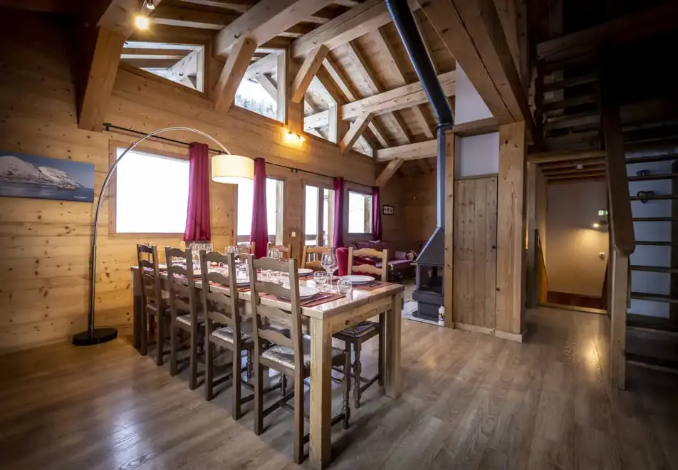 Chalet Pierre 1, Plagne 1800 (self catered chalet) - Dining area