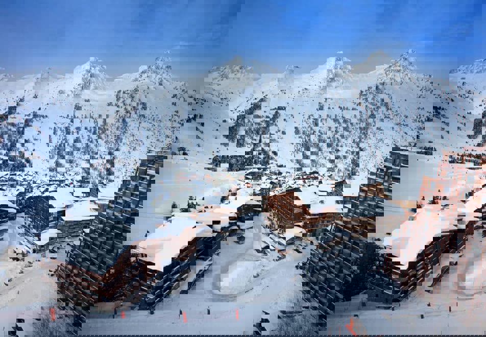 La Source des Arcs, Arcs 2000 (self catered apartments) - Foot of the slopes