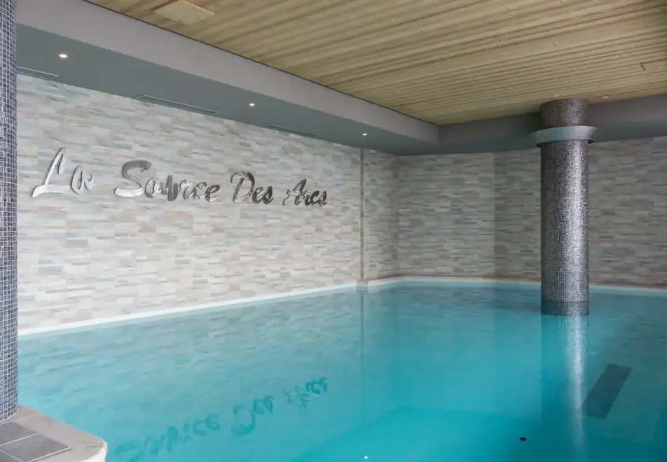 La Source des Arcs, Arcs 2000 (self catered apartments) - Indoor heated pool