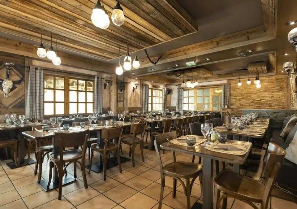 Les Balcons de Val Thorens-VT-Auberge restaurant.webp
