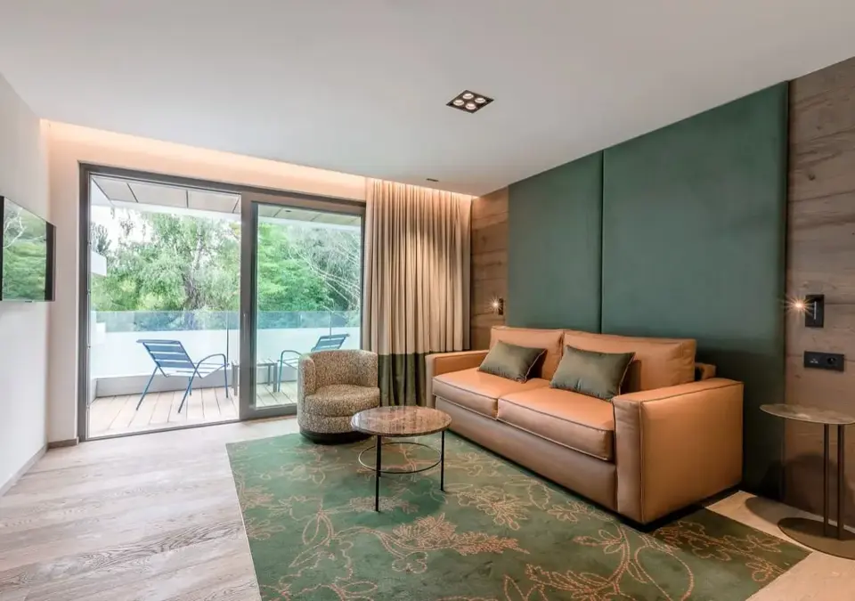 Le Rivage Hotel-Lake Annecy-Junior family suite (5).webp