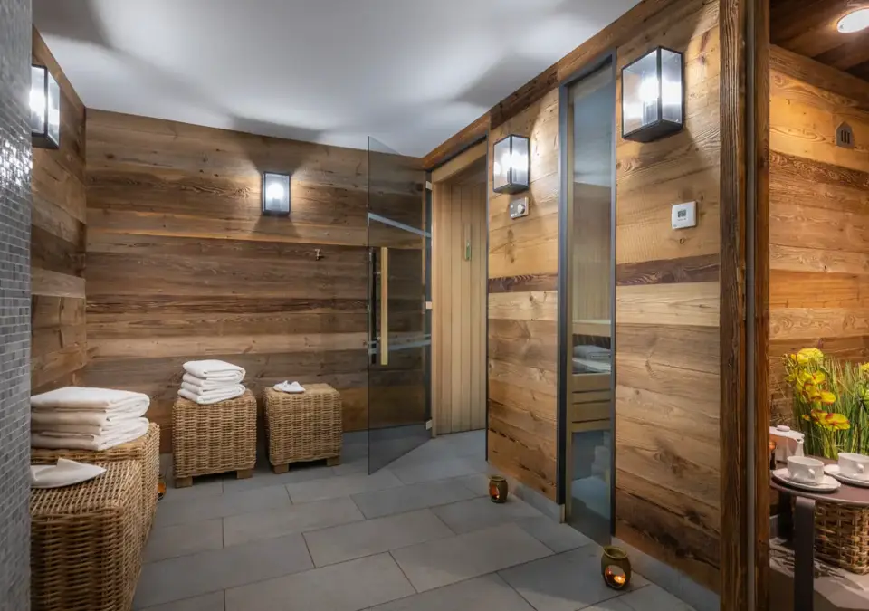 Chalets du Jardin Alpin-Val d'Isere (ManuReyboz) Sauna (2).webp
