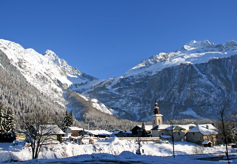 Argentiere Ski Village