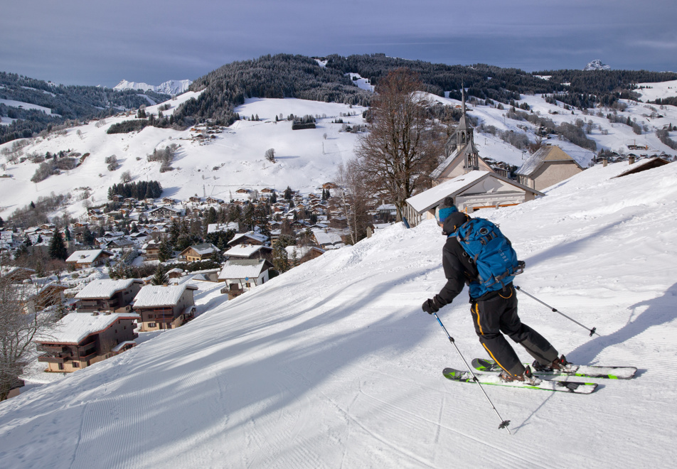 Skiing in Megeve