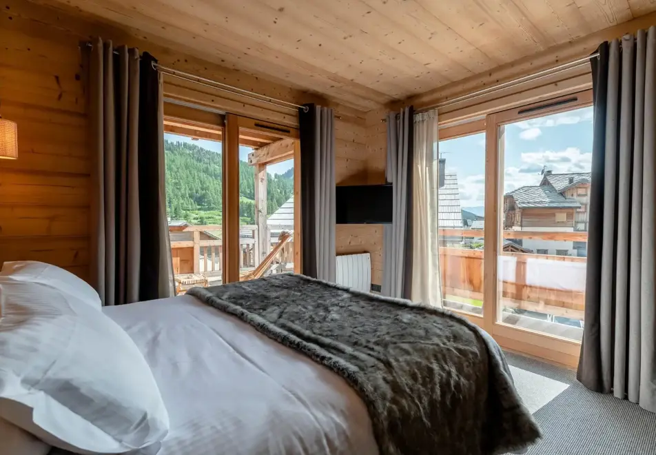 Chalet Blanc, Montgenevre (hotel) - Typical Superior room style