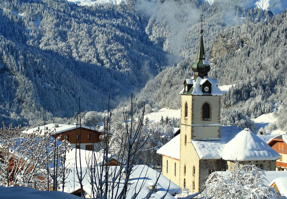 Notre Dame de Bellecombe Ski Village