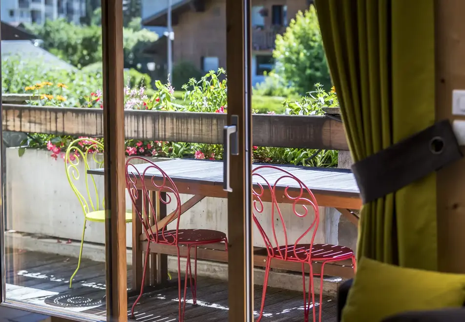 Rose, Samoens (self catered apartments) - Rose 1