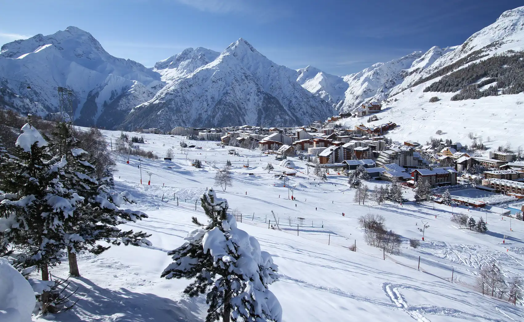 Les Deux Alpes ski resort - Skiing (©Bruno Longo)