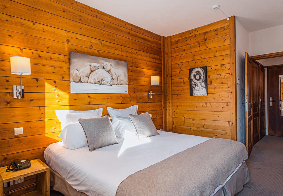 Hotel Carlina, Belle Plagne (hotel) - Typical Confort Sud room style