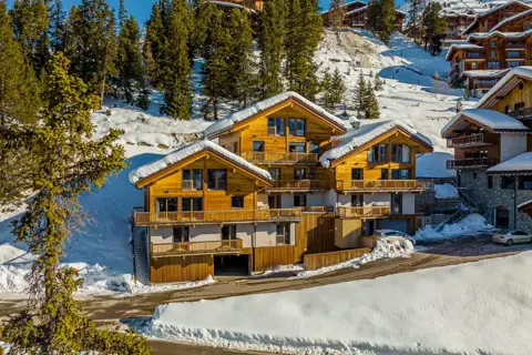 Carlina Chalets, Belle Plagne (part-catered chalets) - Situated next to Hotel Carlina & Apartments