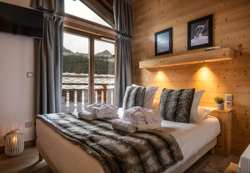 Aspen Lodge, Courchevel Moriond (self catered apartments) - Apartment A32