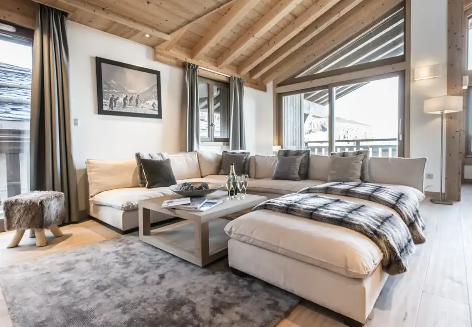 Aspen Lodge, Courchevel Moriond (self catered apartments) - Apartment A32