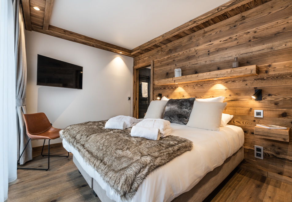 Alaska Lodge, Val d'Isere (self catered apartments) - Apartment 5