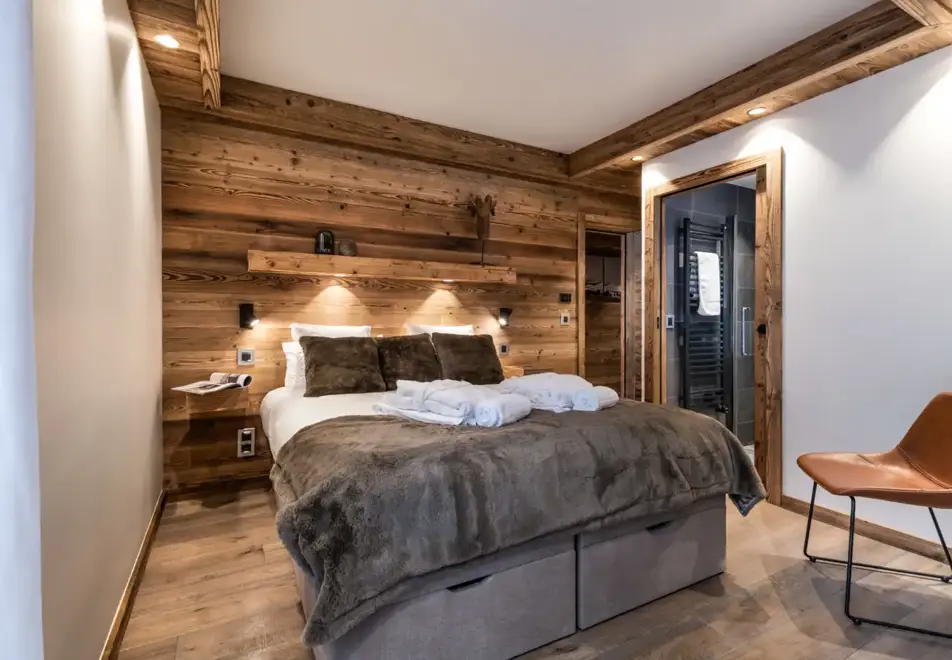 Alaska Lodge, Val d'Isere (self catered apartments) - Apartment 5