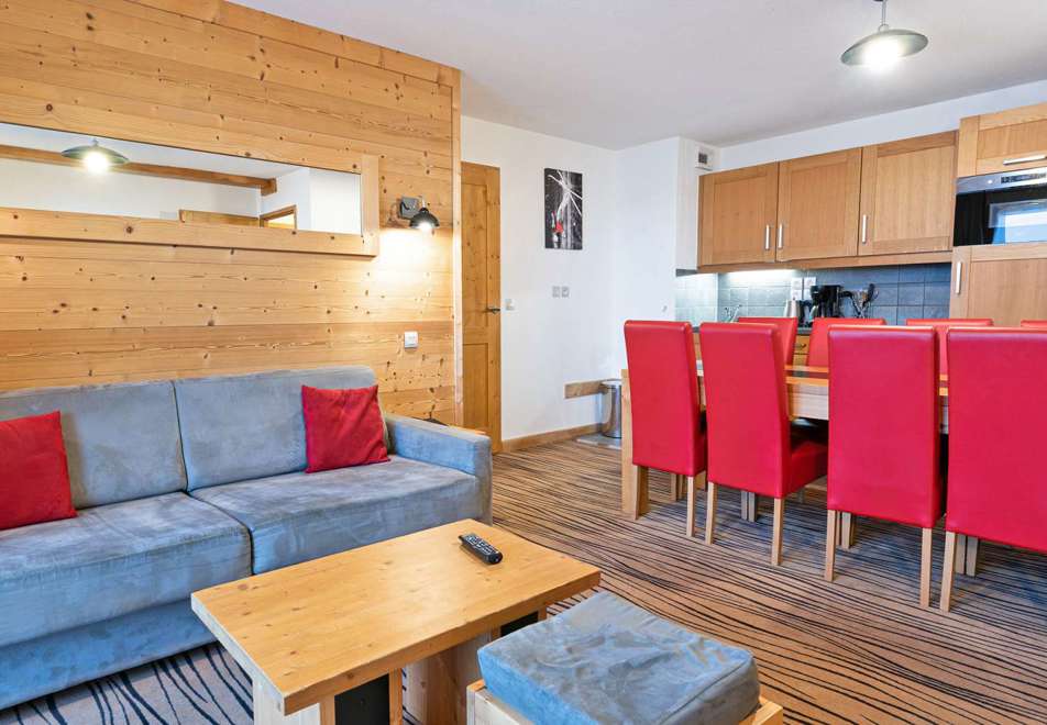 Les Chalets de Emeraude, Les Saisies (self catered apartments) - Typical apartment style
