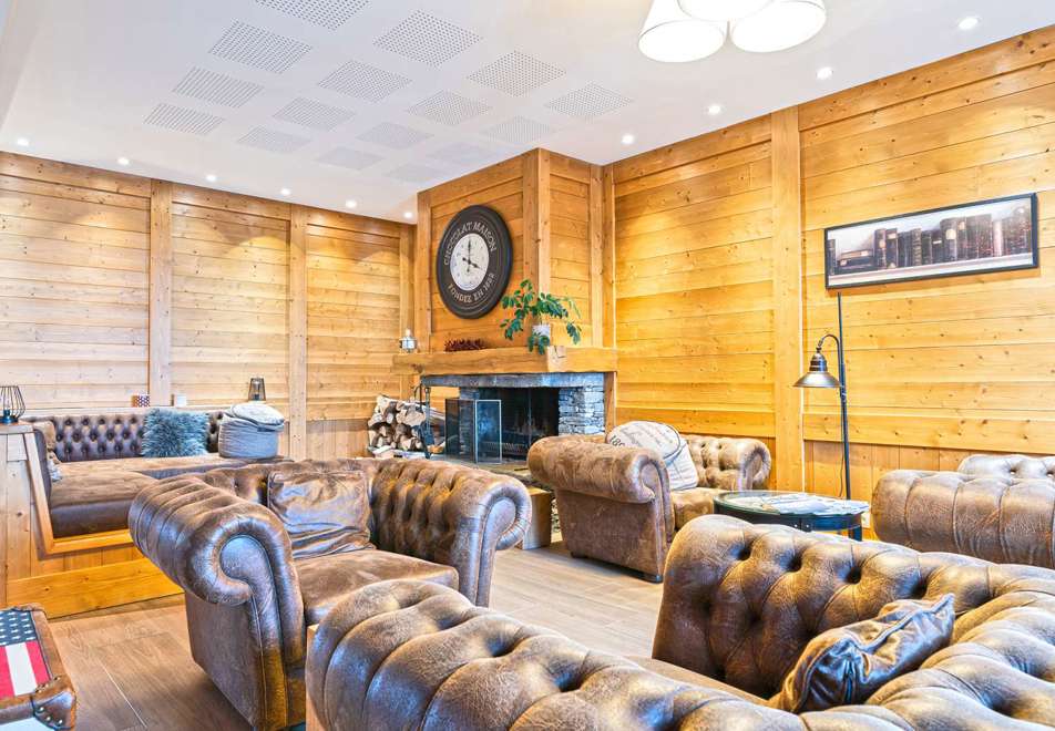 Les Chalets de Emeraude, Les Saisies (self catered apartments) - Reception lounge