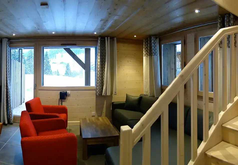 Delphine Apartments, Les Gets (self catered chalet) - 2 Bedroom style