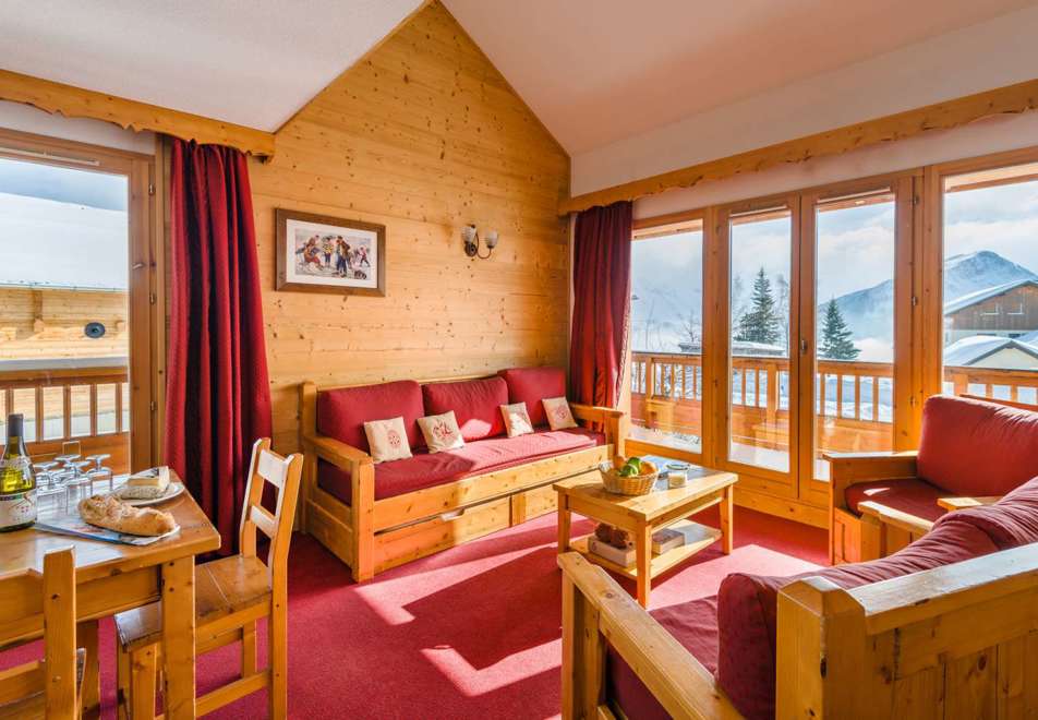 Ecrin des Sybelles, La Toussuire (self catered apartments) - Typical apartment style