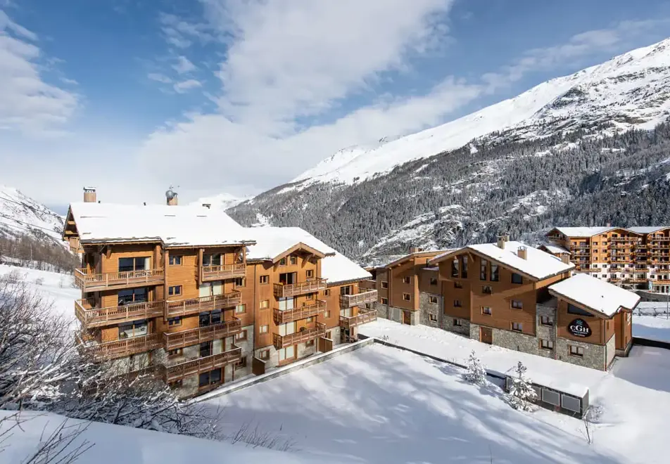 Lodge des Neiges, Tignes 1800 (self catered apartments)