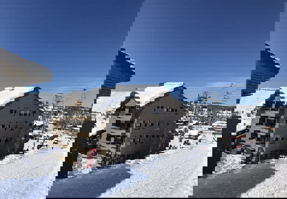 Chalet des Cimes, Les Saisies (self catered apartments)