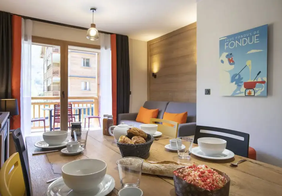 La Residence Club Samoens Village, Samoens (self catered apartments) - Typical 1 bed confort style apartment ©Manureyboz