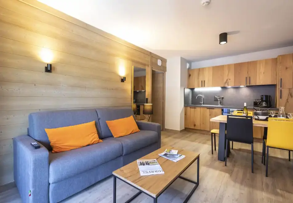 La Residence Club Samoens Village, Samoens (self catered apartments) - Typical 2 bed confort style apartment ©Manureyboz