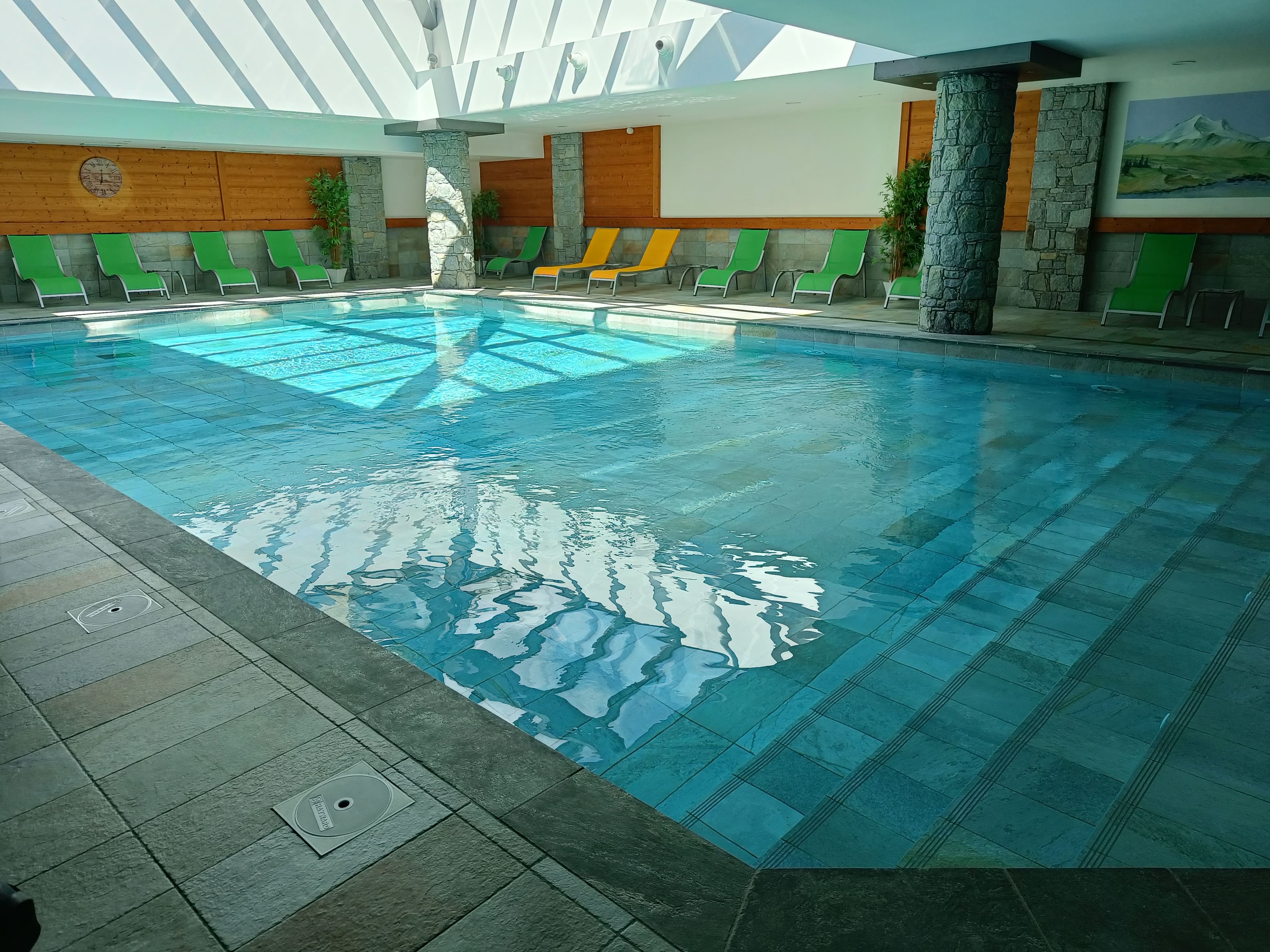 18 Napoleon Pool