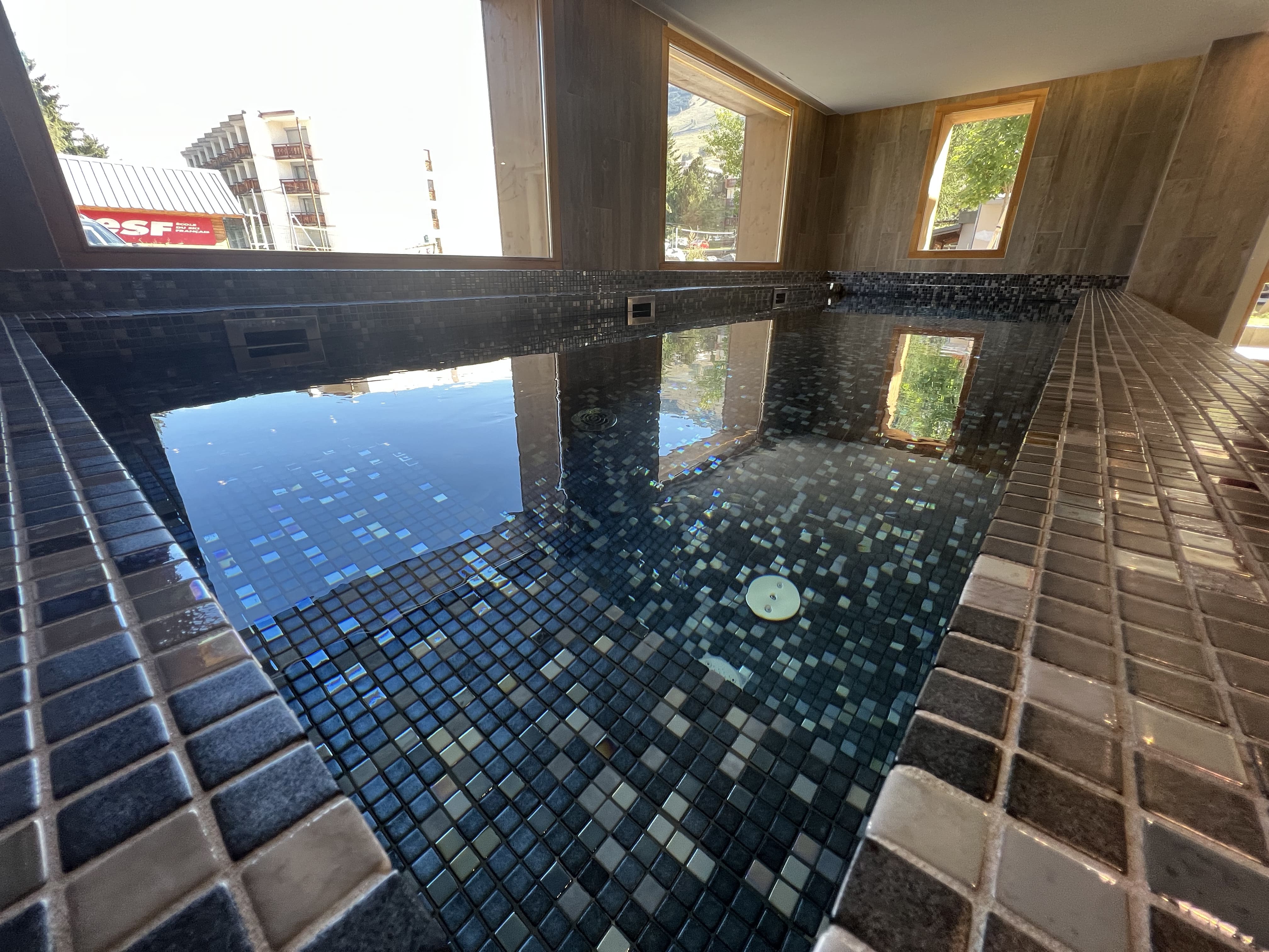 30 Pool Neige Et Soleil