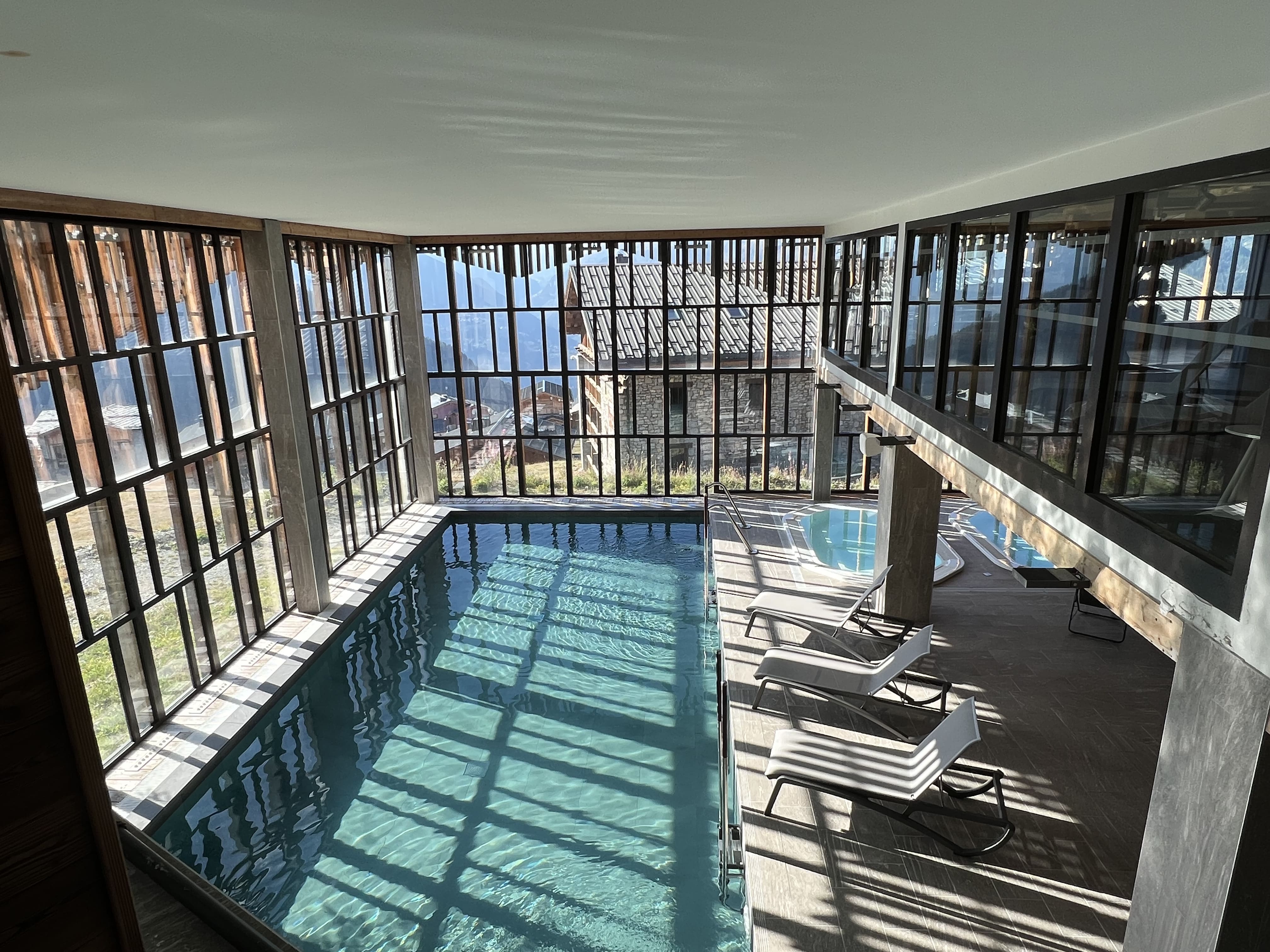 5 Alparena Pool