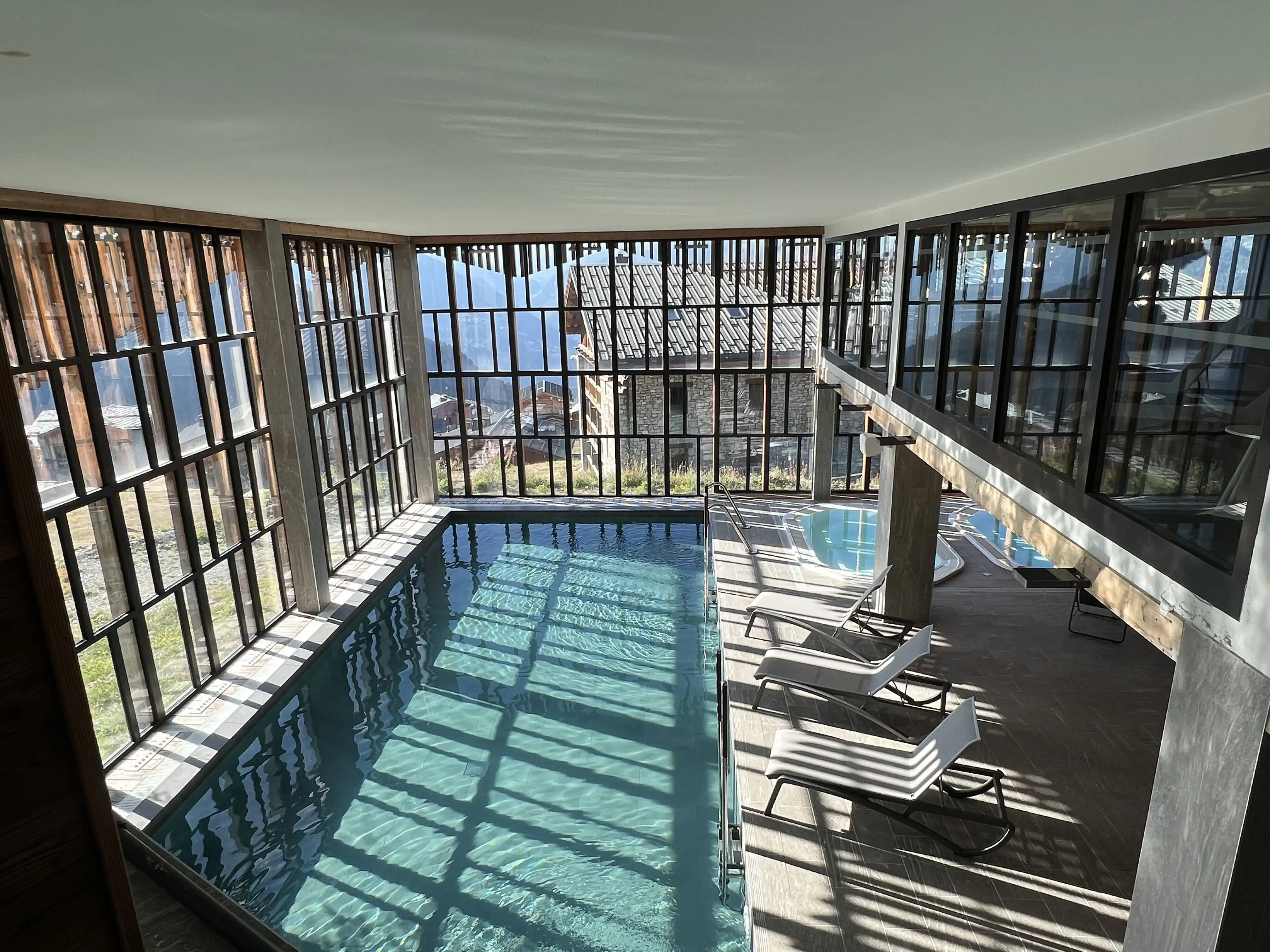 5 Alparena Pool