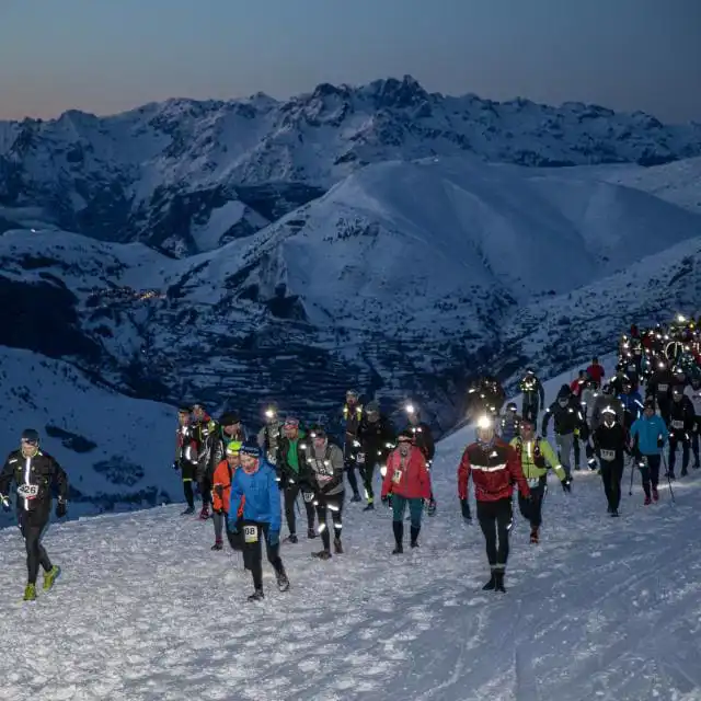 Night Snow Trail 13 640X640