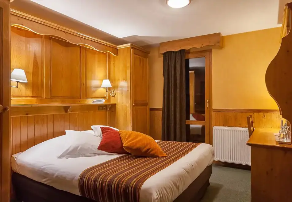 Les Balcons de Belle Plagne, Belle Plagne (hotel) - Typical family room style