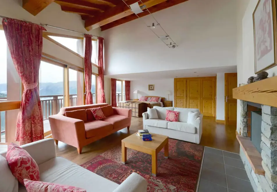Les Chalets des Deux Domaines, Peisey Vallandry (self catered chalets) - Lounge area