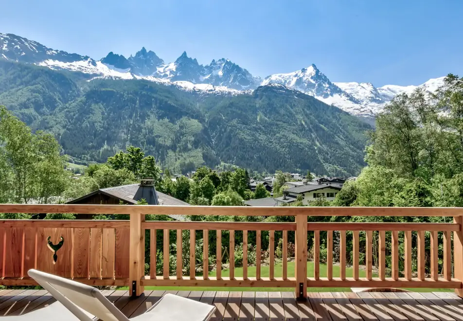 Chalet Saphir, Chamonix (self catered chalet) - Stunning location (©Adam Johnston)
