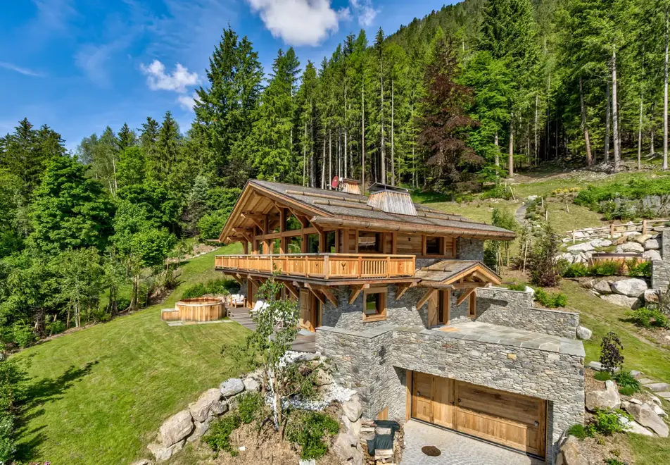 Chalet Saphir, Chamonix (self catered chalet) - Stunning location (©Adam Johnston)