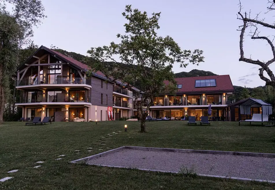 Villa Caroline, Lake Annecy - Beautiful surroundings